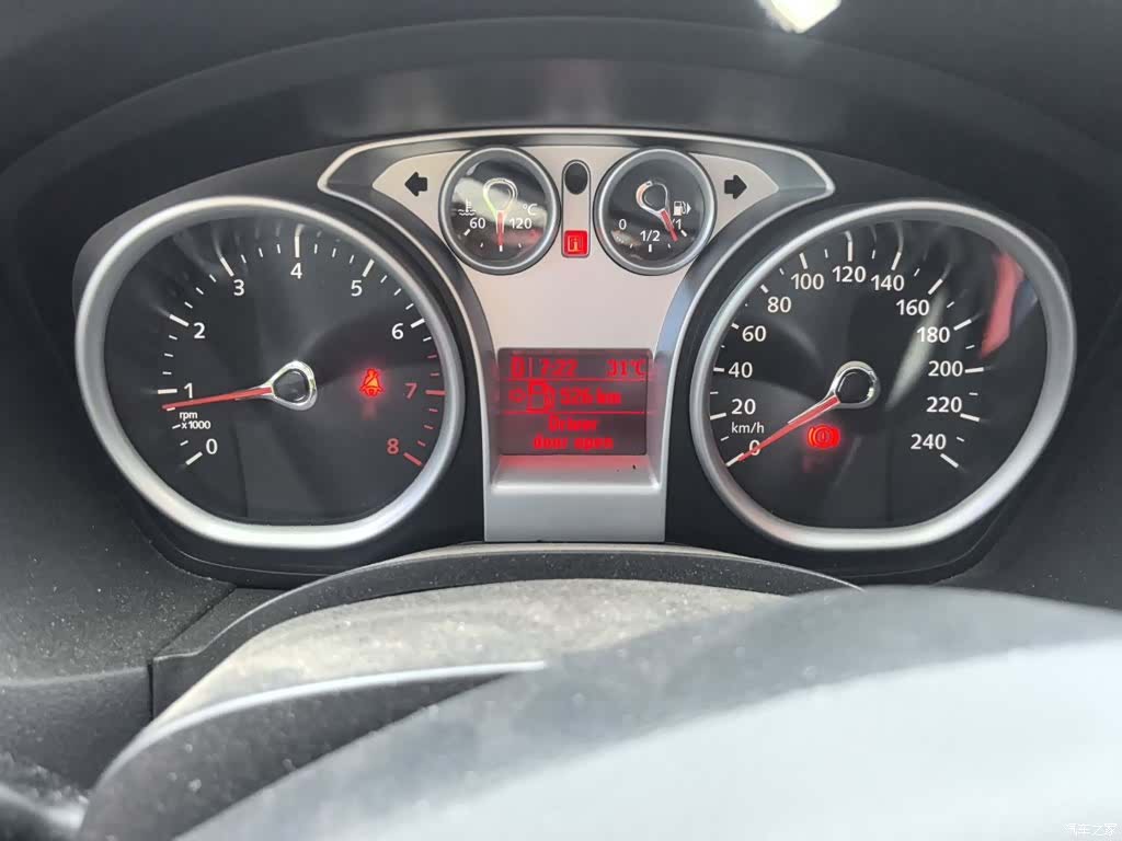 Ford Focus, 2014 9