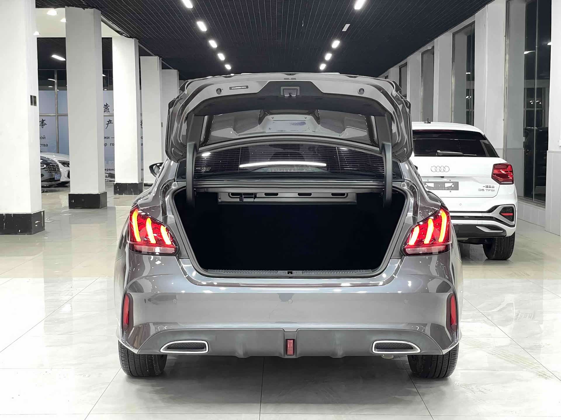 MG MG5, 2022 15