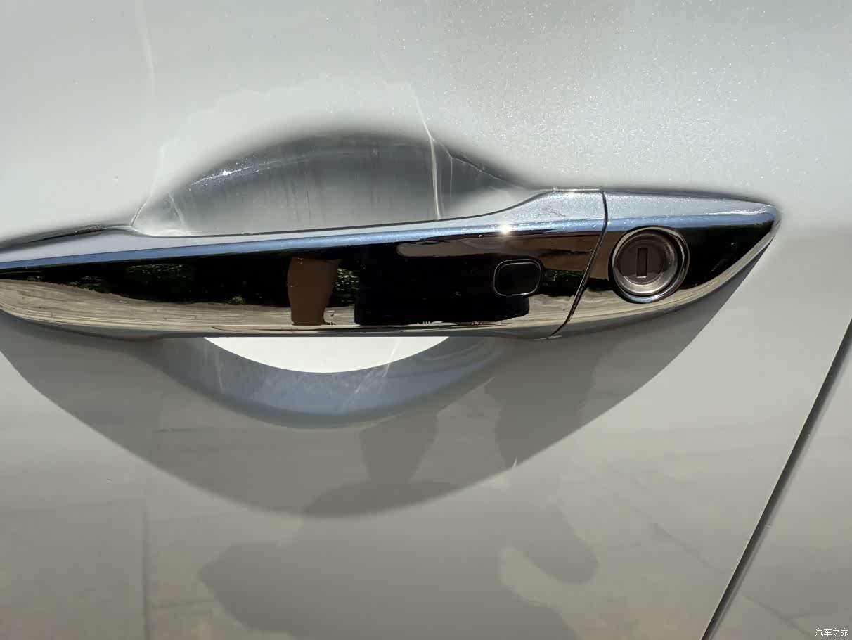 Hyundai DLX, 2014 14