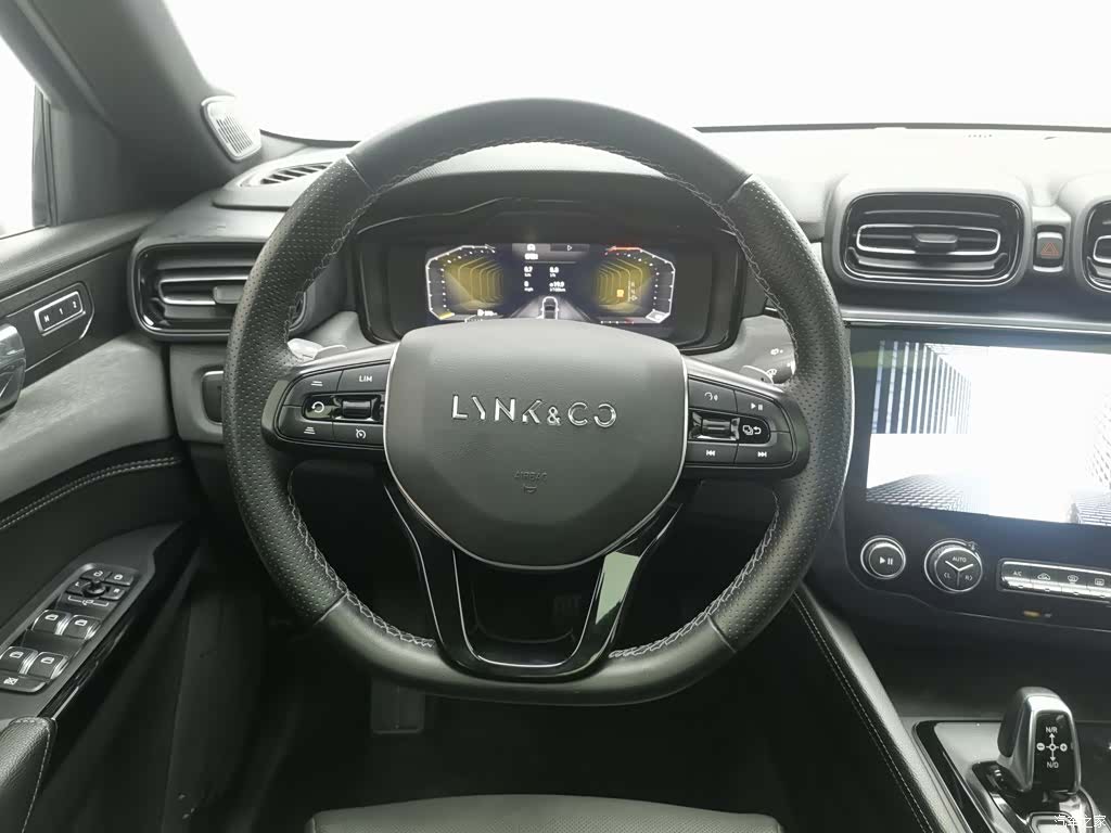 Lynk & Co 02, 2021 11