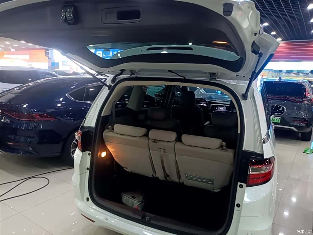 Honda Odyssey, 2017 19