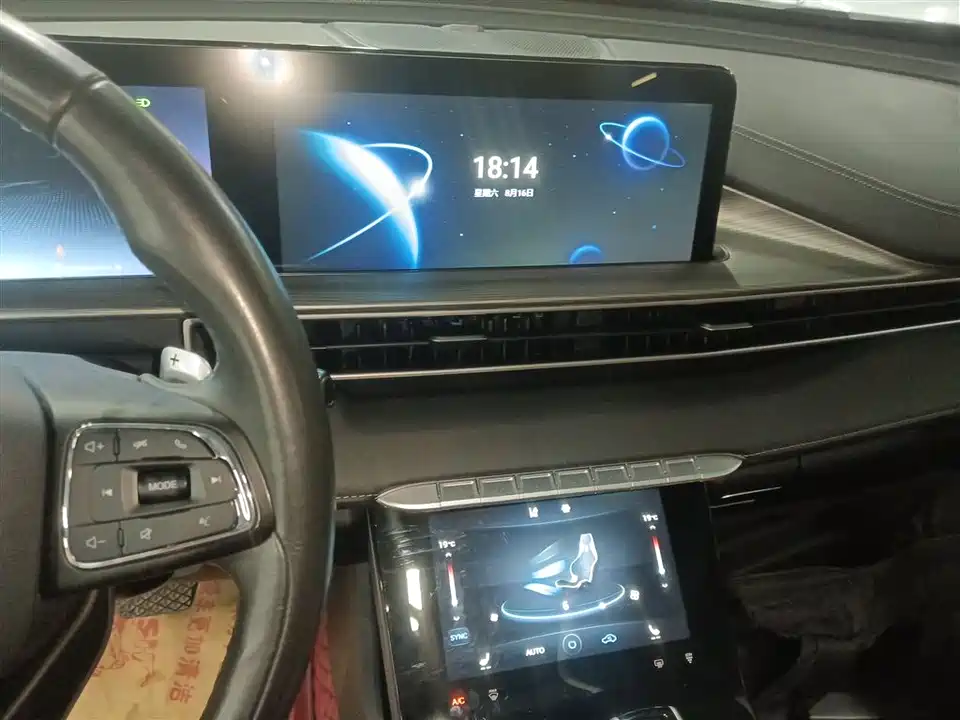 Chery Tiggo 8 PLUS Chery Tiggo 8 PLUS