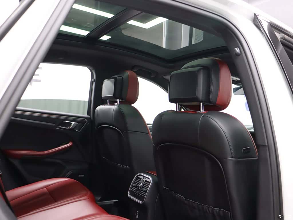 Porsche Macan, 2023 26