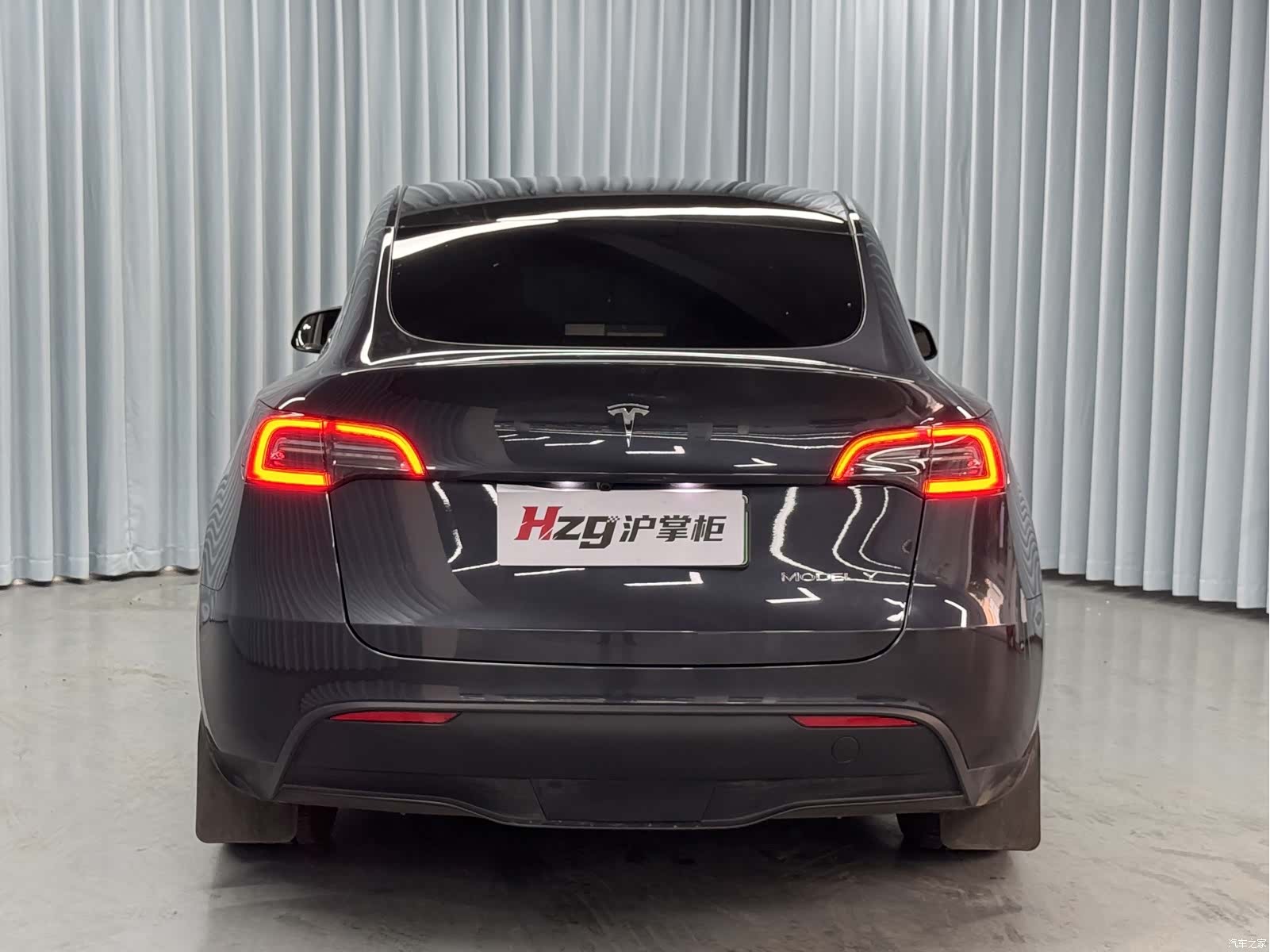 Tesla Model Y, 2024 9