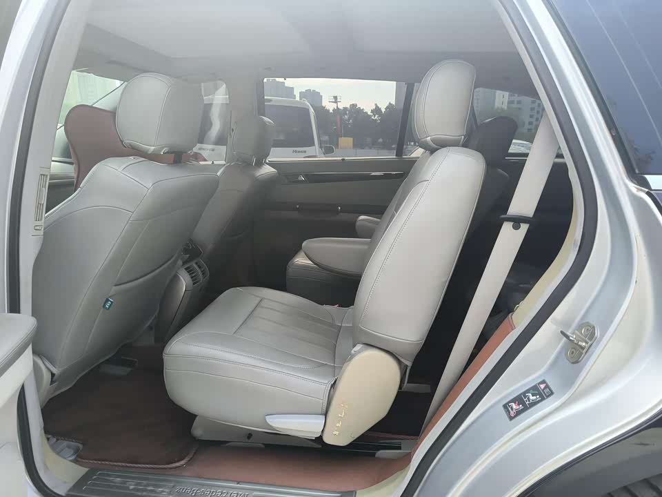 Mercedes-Benz R-class