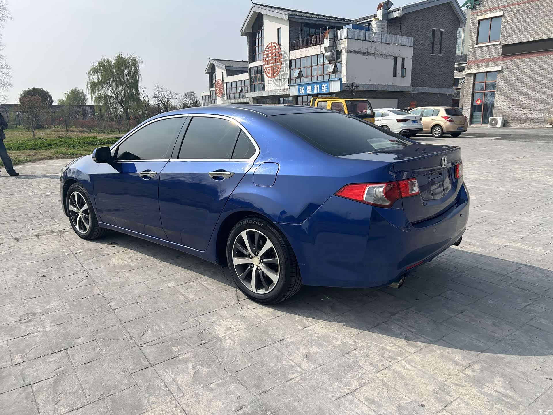 Honda Spirior, 2010 9