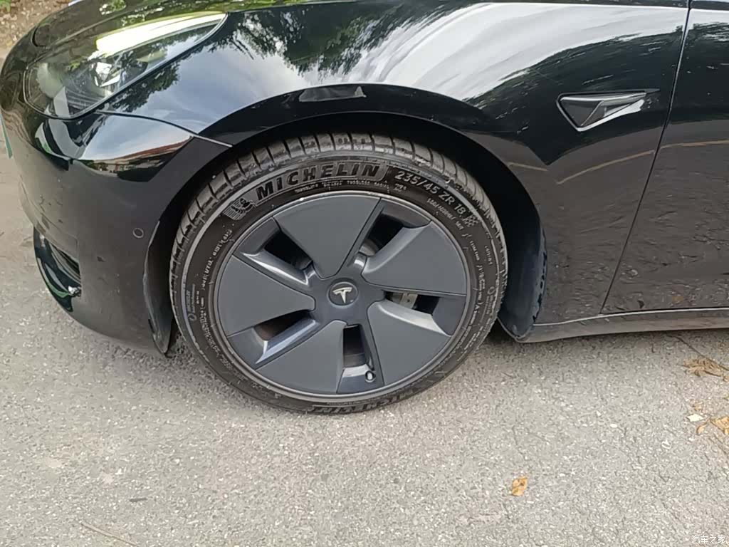 Tesla Model 3, 2021 23