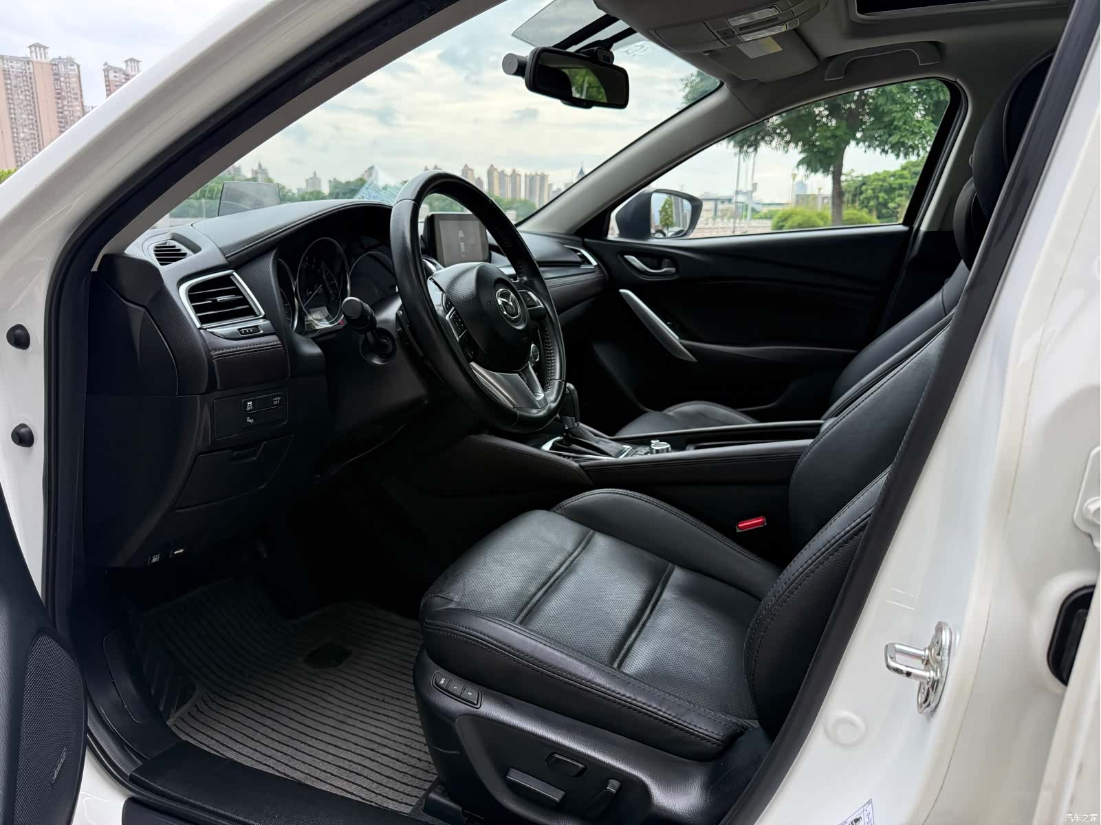 Mazda Atenza, 2017 4