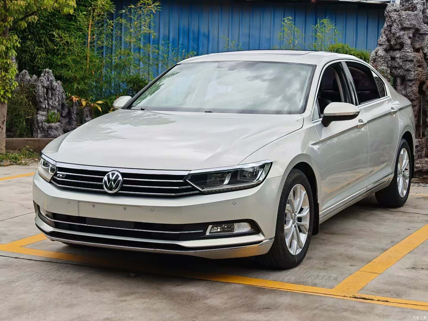 Volkswagen Magotan