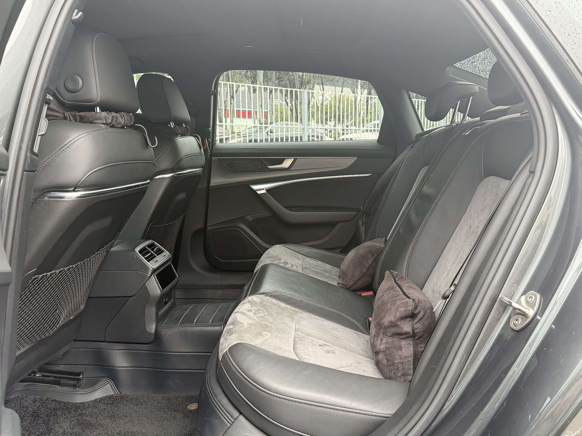 Audi A6L, 2021 10