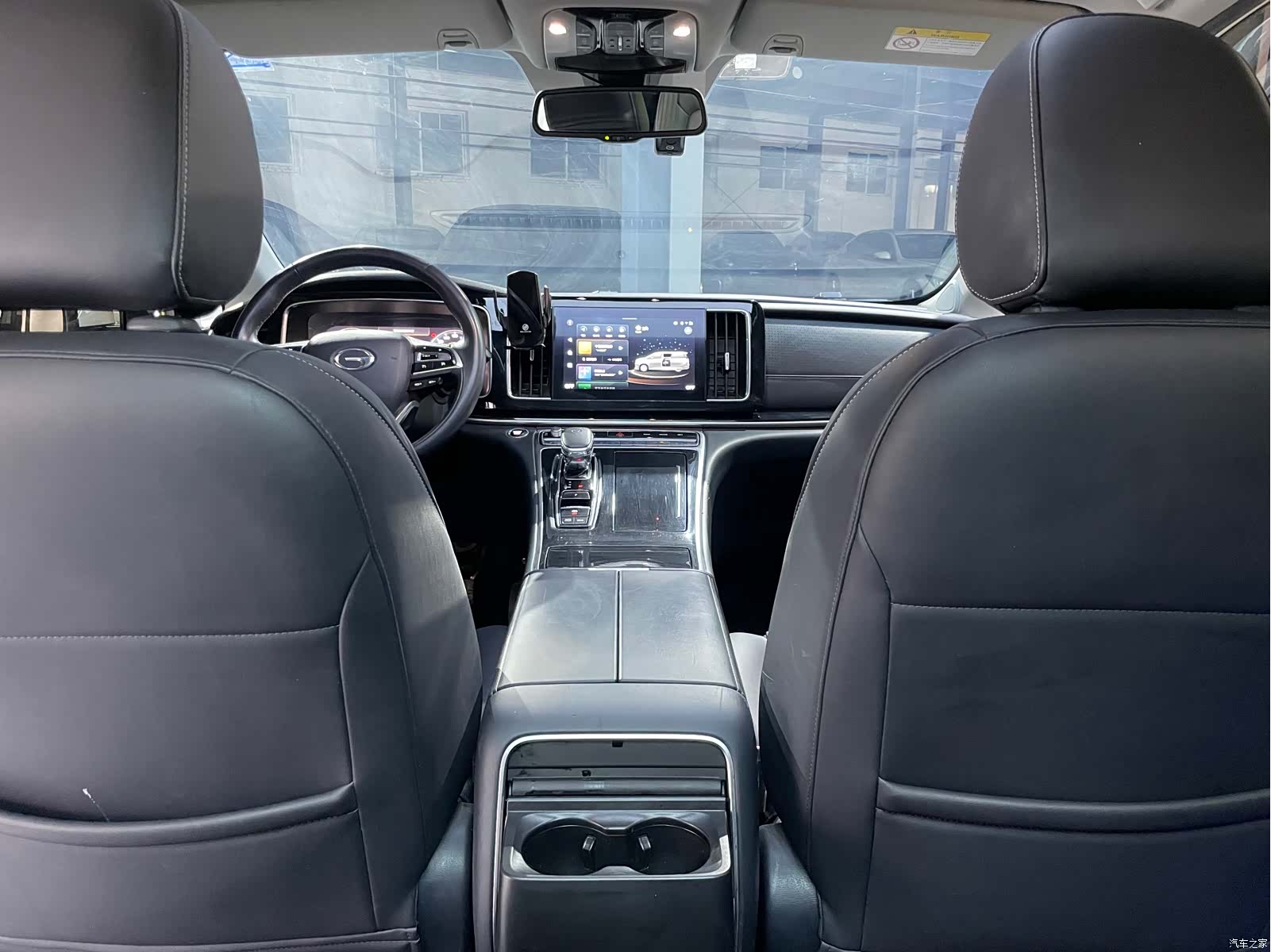 Trumpchi M8, 2022 6