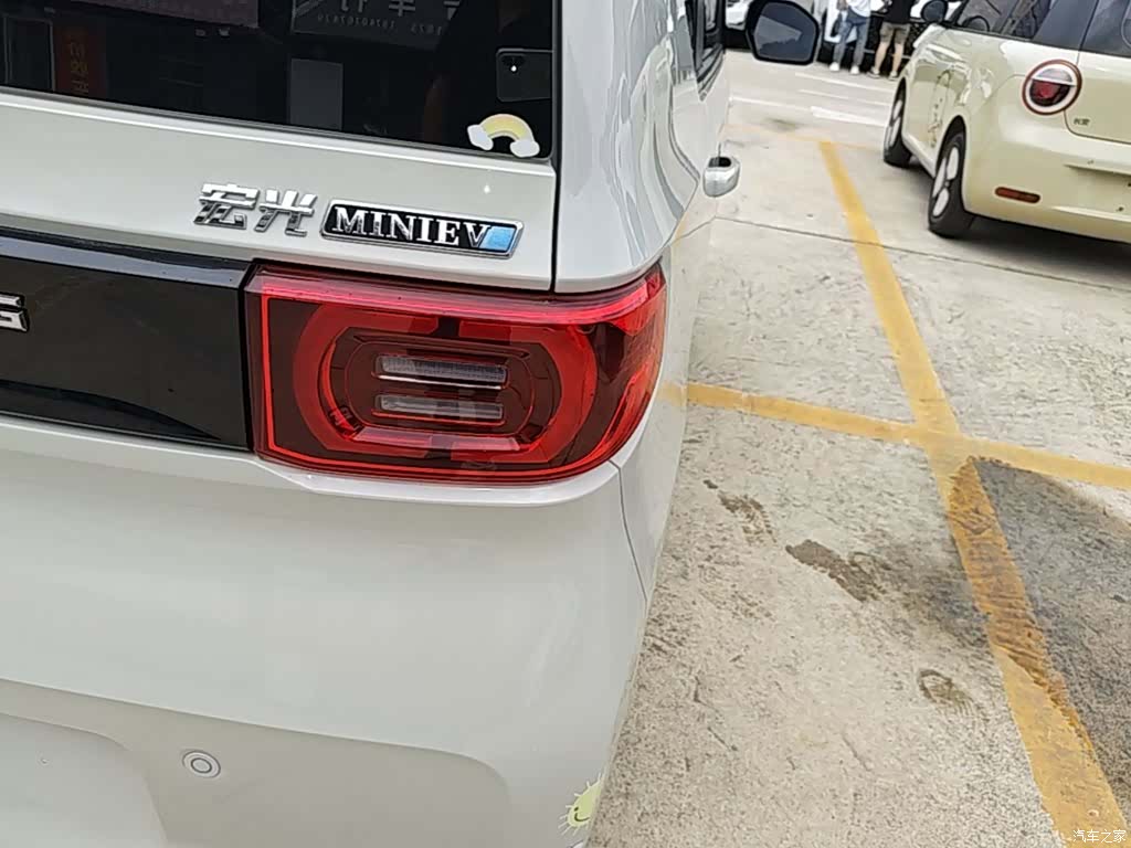Wuling MINIEV, 2022 8