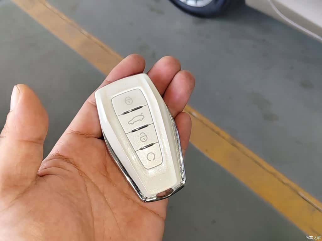 Geely Preface, 2022 9