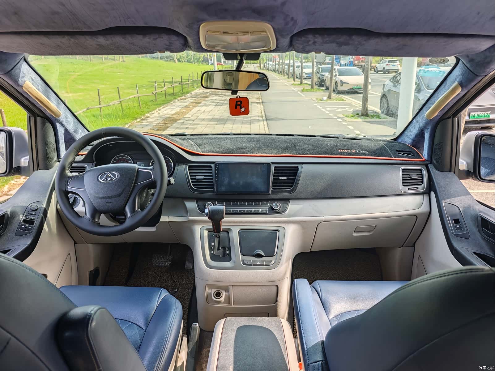 Maxus G10, 2015 4