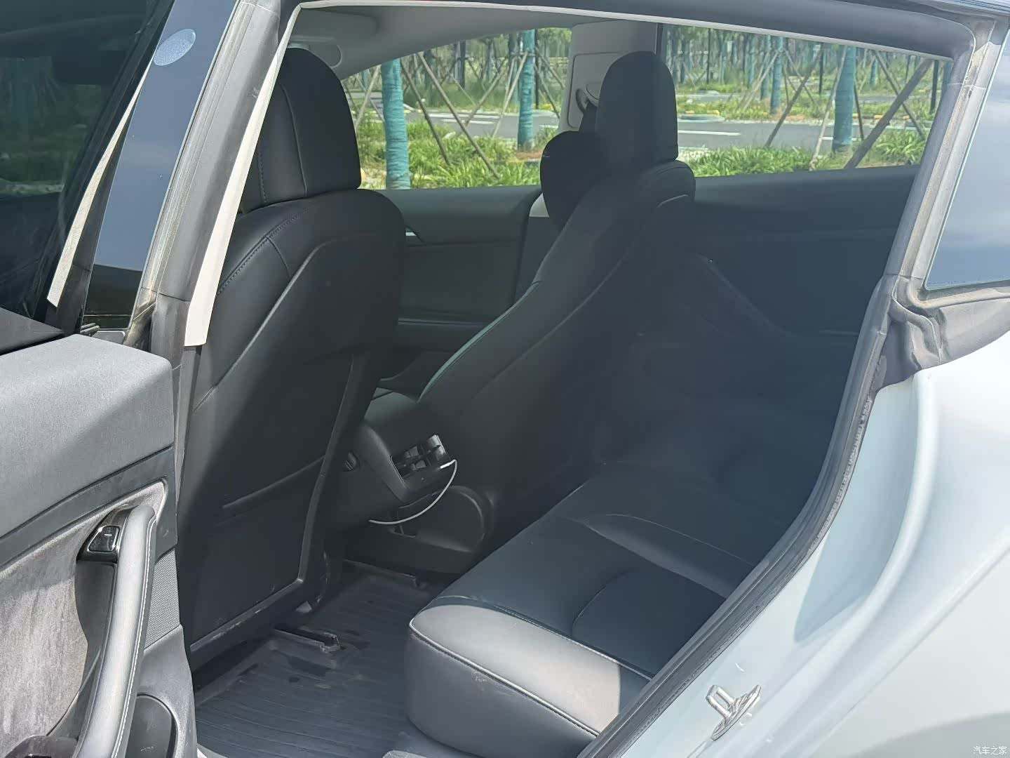 Tesla Model 3, 2020 6