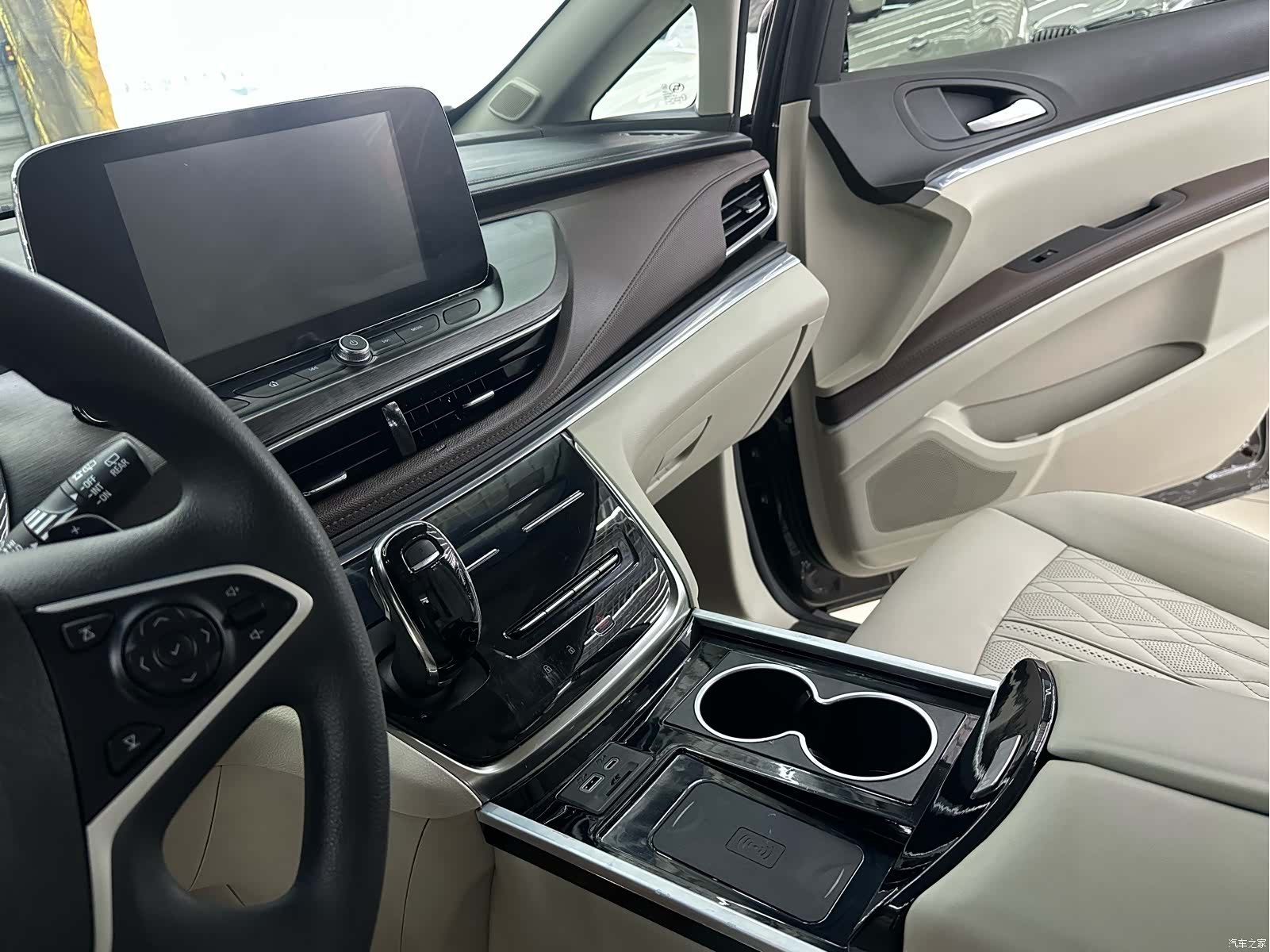 Buick GL8, 2022 17