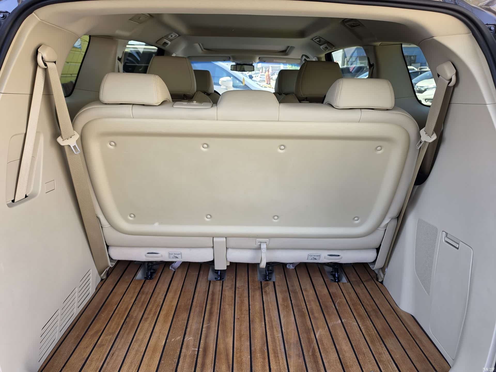 Buick GL8, 2023 11