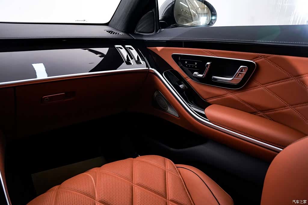Maybach S-Class, 2024 33