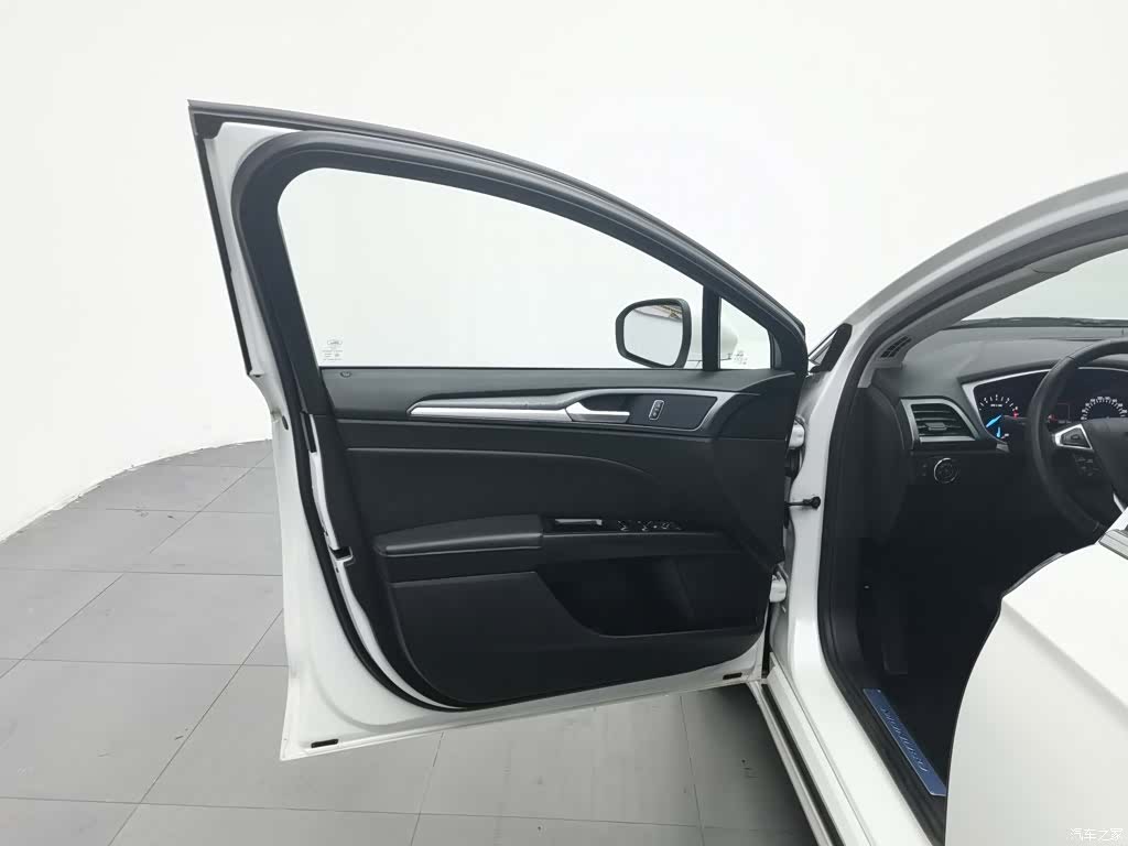 Ford Mondeo, 2016 8
