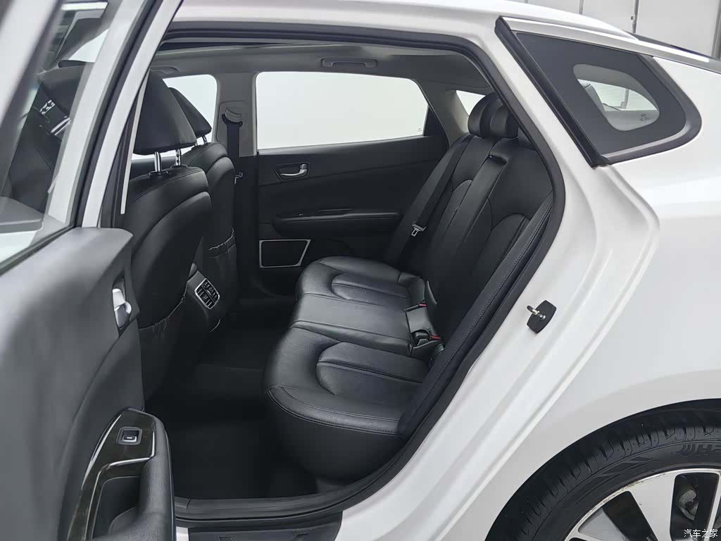 Kia K5, 2016 15