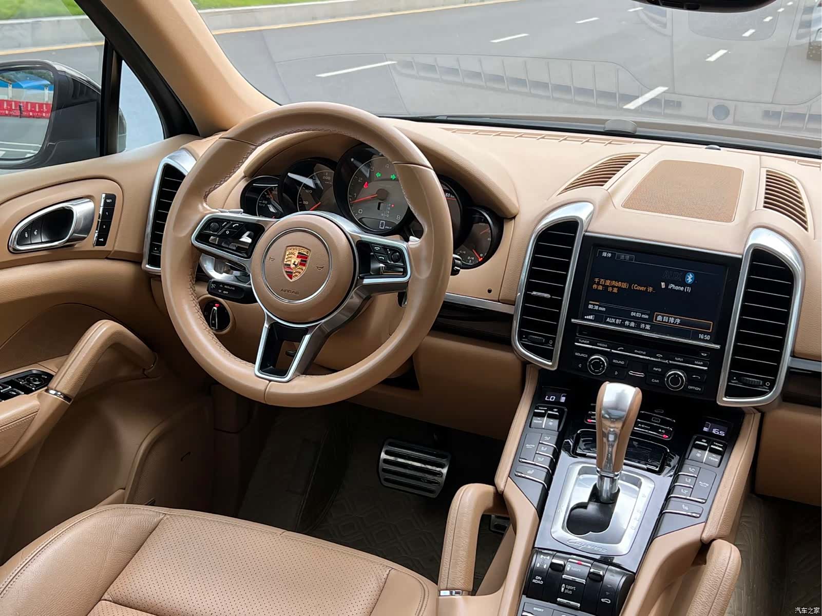 Porsche Cayenne, 2014 все фото