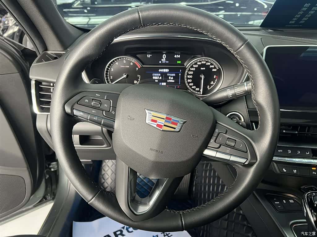 Cadillac CT5, 2023 11