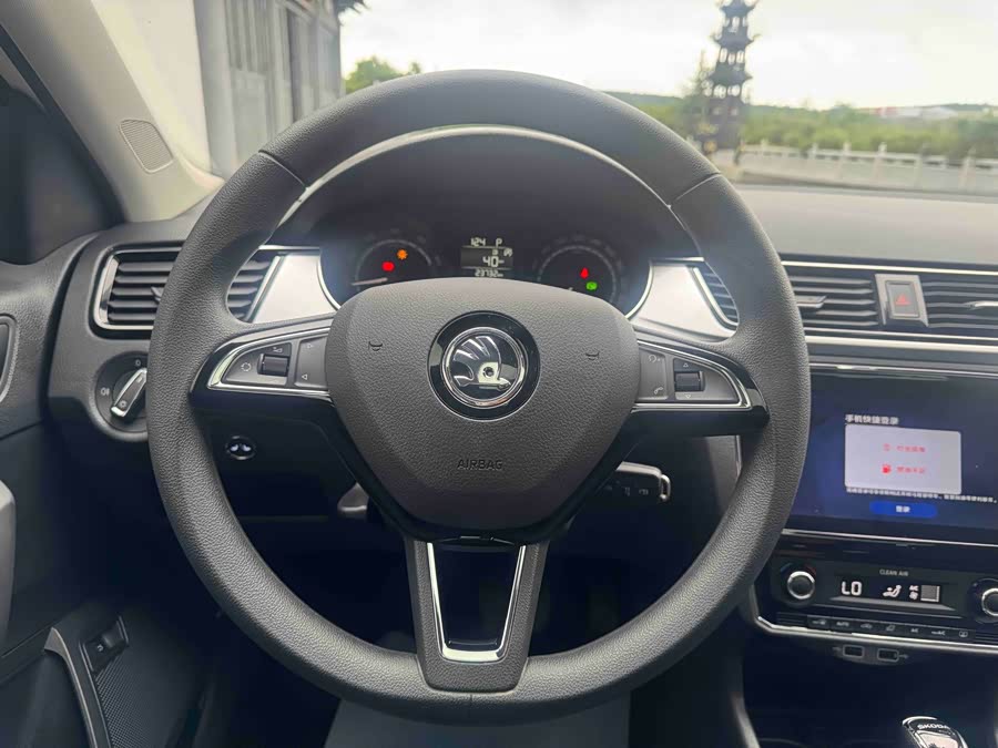 Škoda Rapid 2022, фото 15