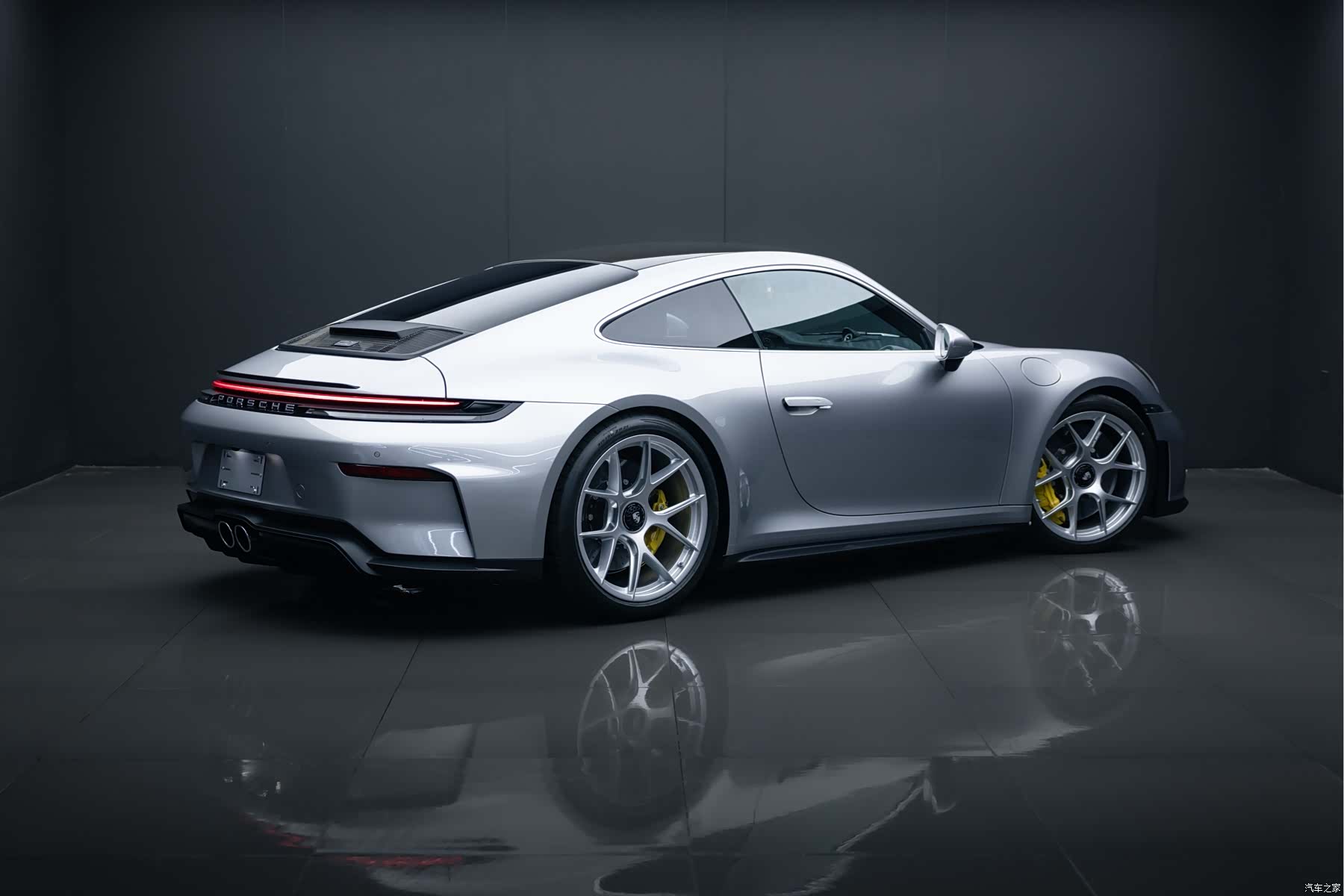 Porsche 911, 2025 9