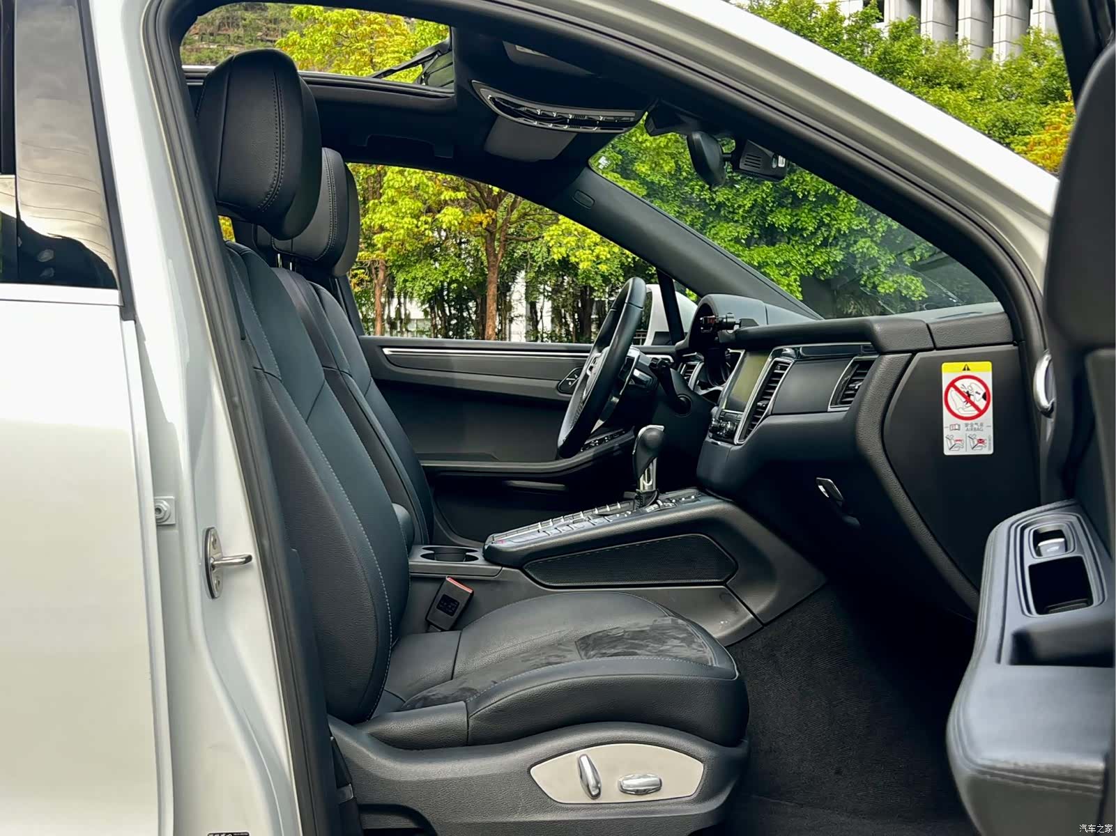 Porsche Macan, 2016 17