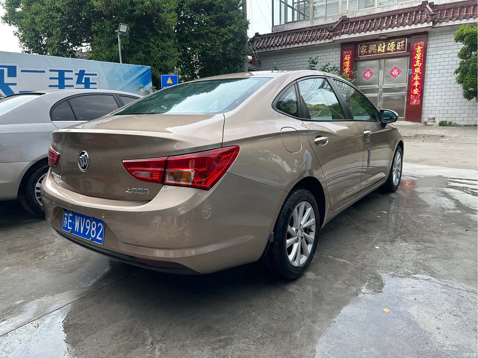 Buick Verano, 2018 7