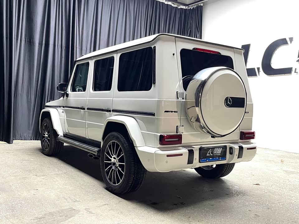 Mercedes-Benz G-class