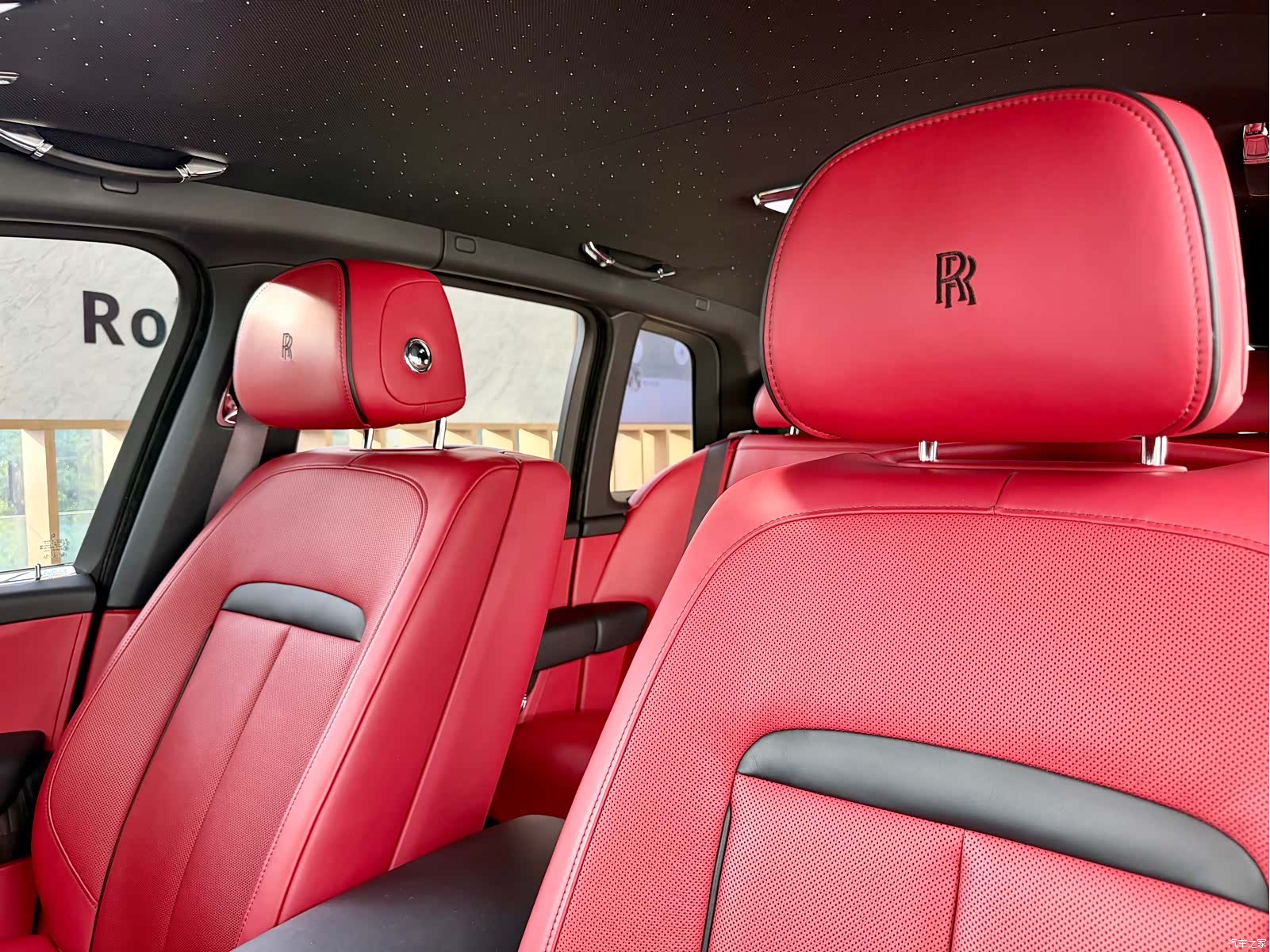 Rolls-Royce Cullinan, 2021 9