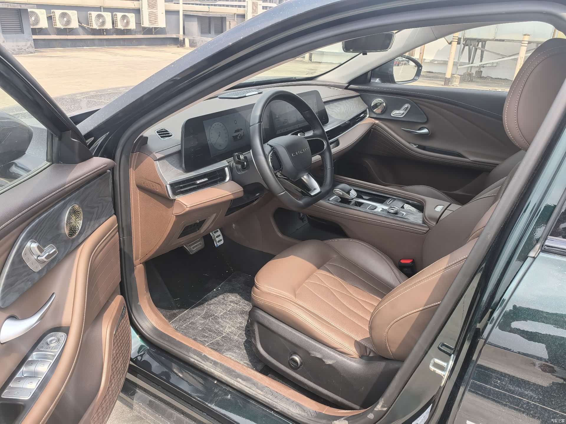Chery Arrizo 8, 2024 4