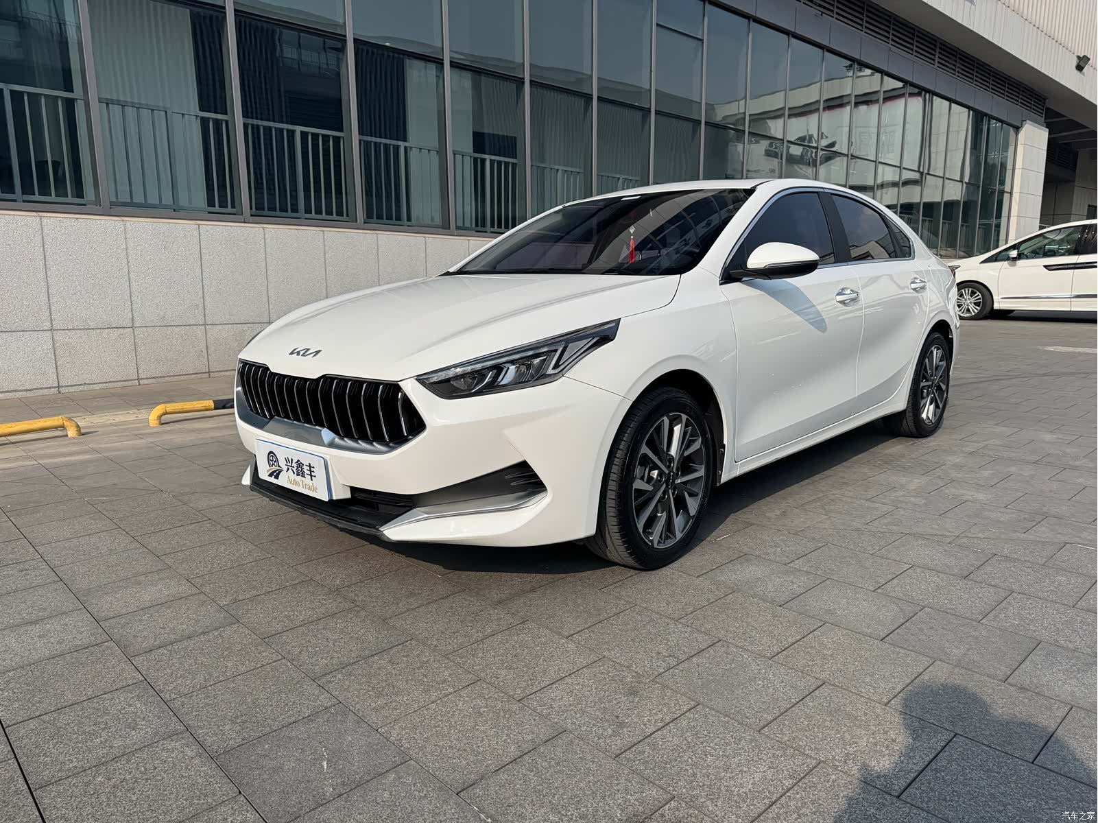 Kia K3, 2022 1