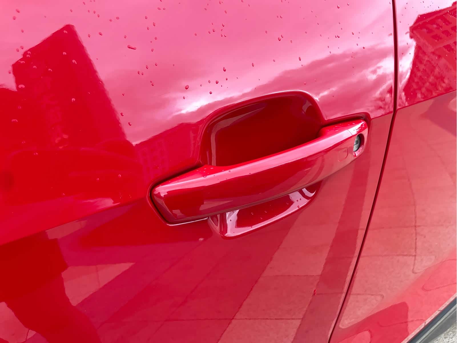 Audi Q2L, 2022 13