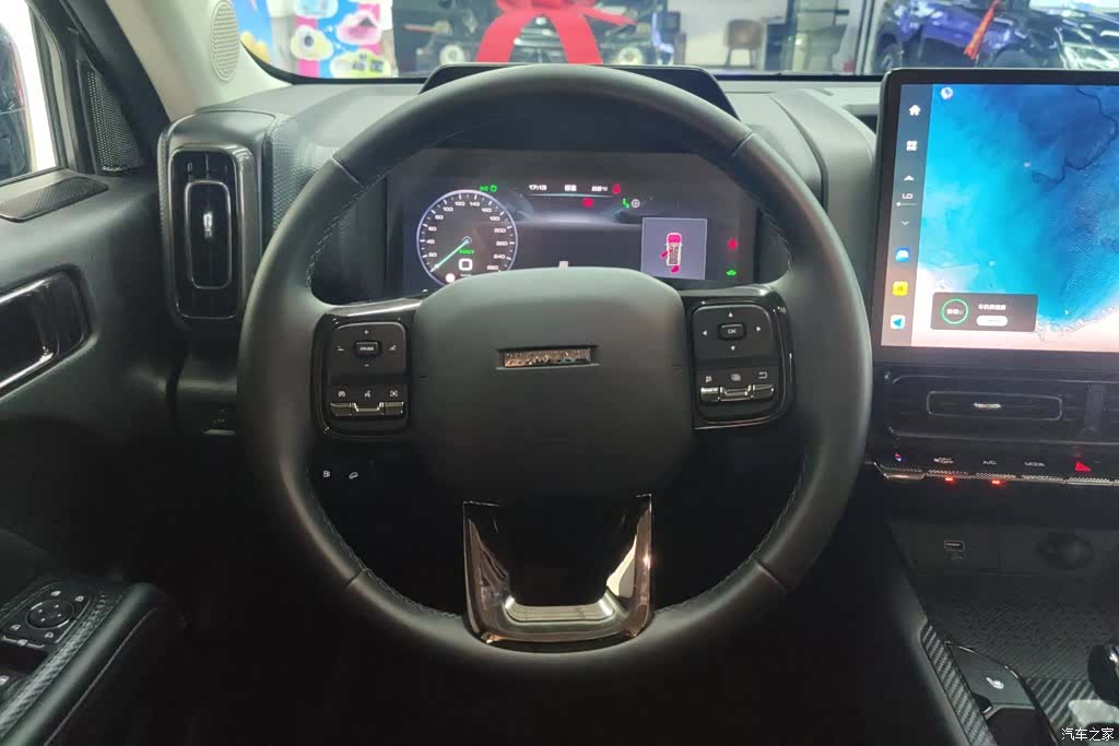 Haval Raptor, 2025 15