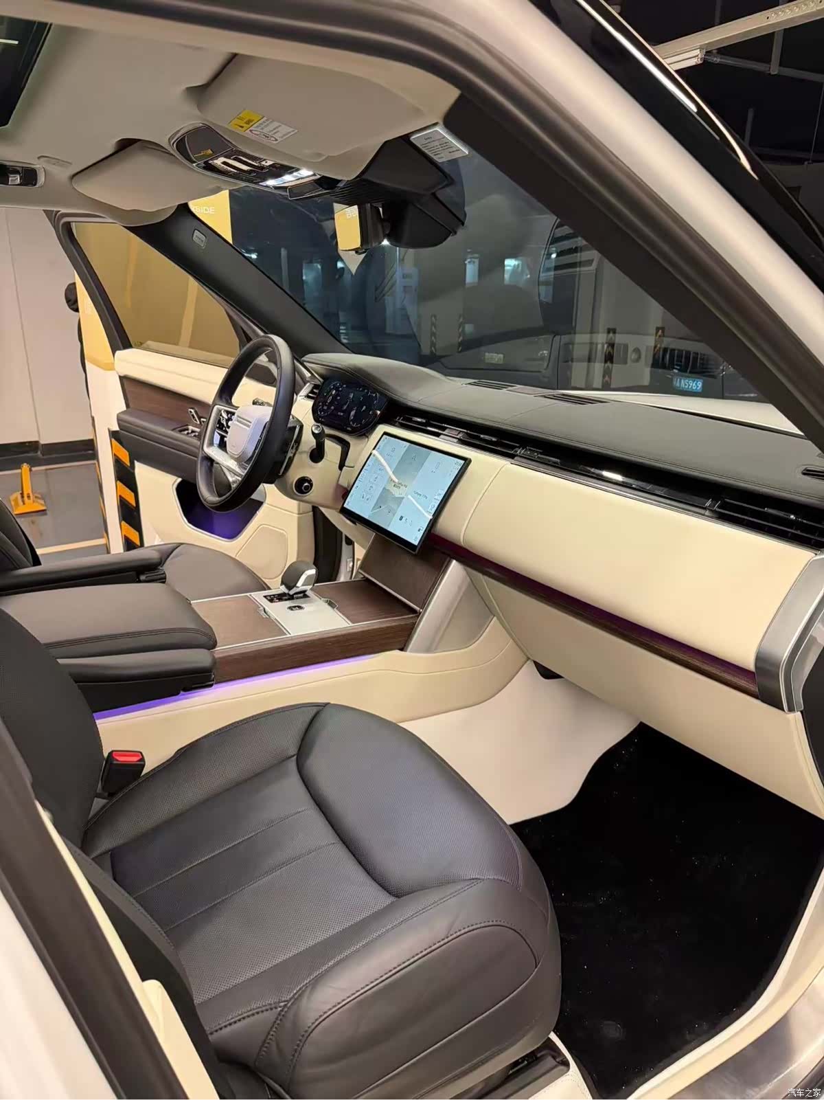 Land Rover Range Rover, 2024 4