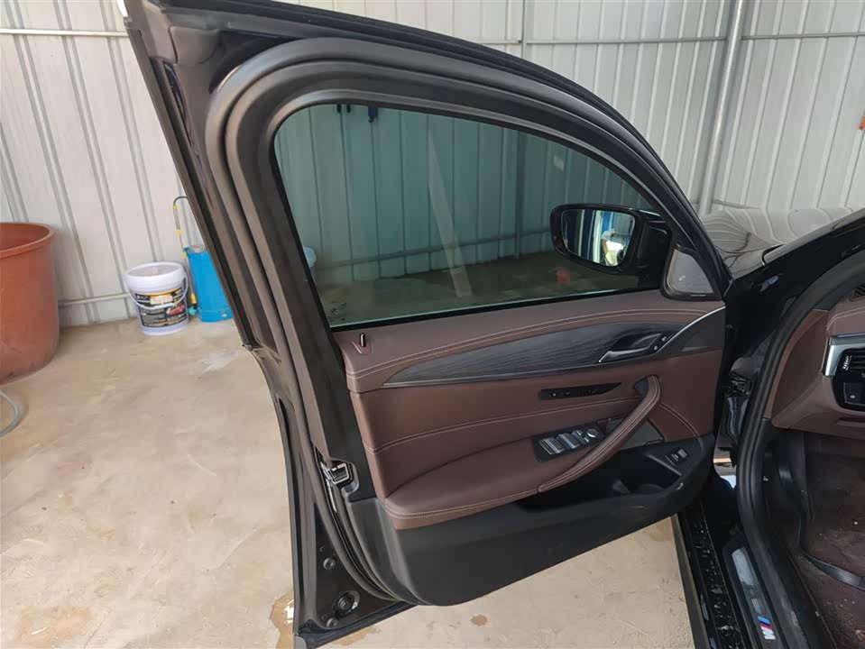 BMW 5 series BMW 5 series