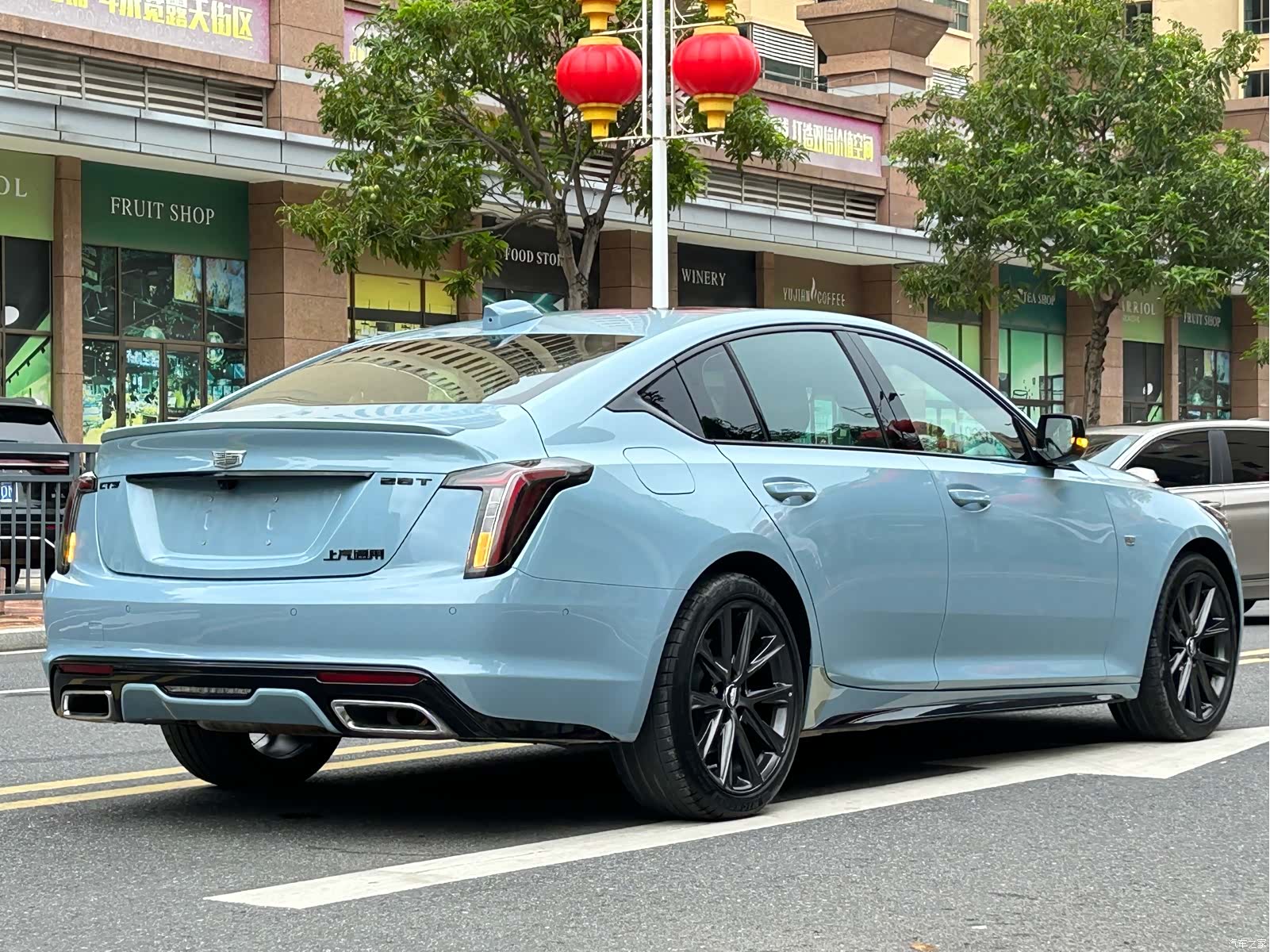 Cadillac CT5, 2025 все фото