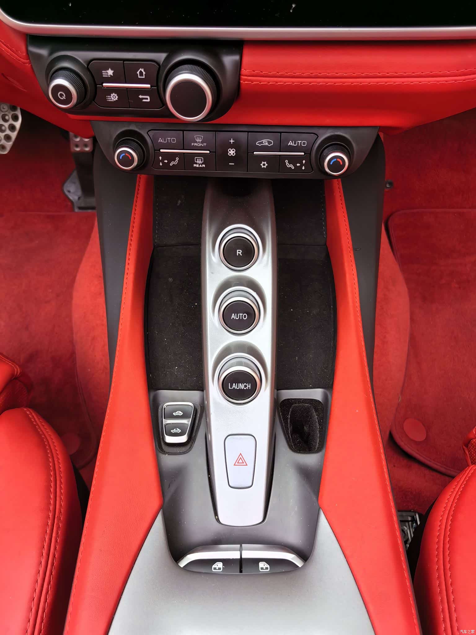 Ferrari Portofino, 2019 19