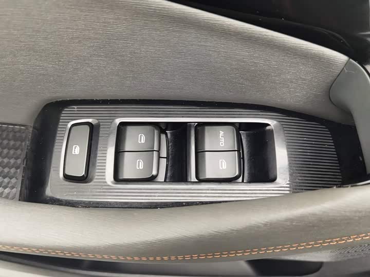 Baojun RS-3 2020 1.5L МКПП 24 xiao shi zai xian Люкс