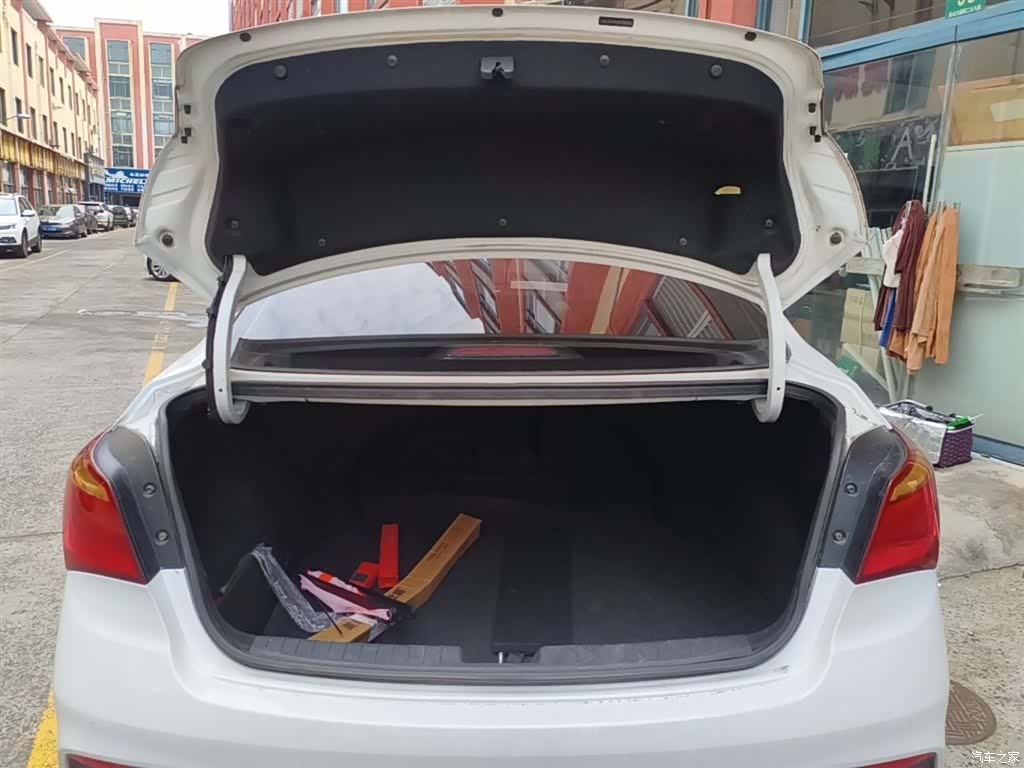 Hyundai GLS, 2017 19