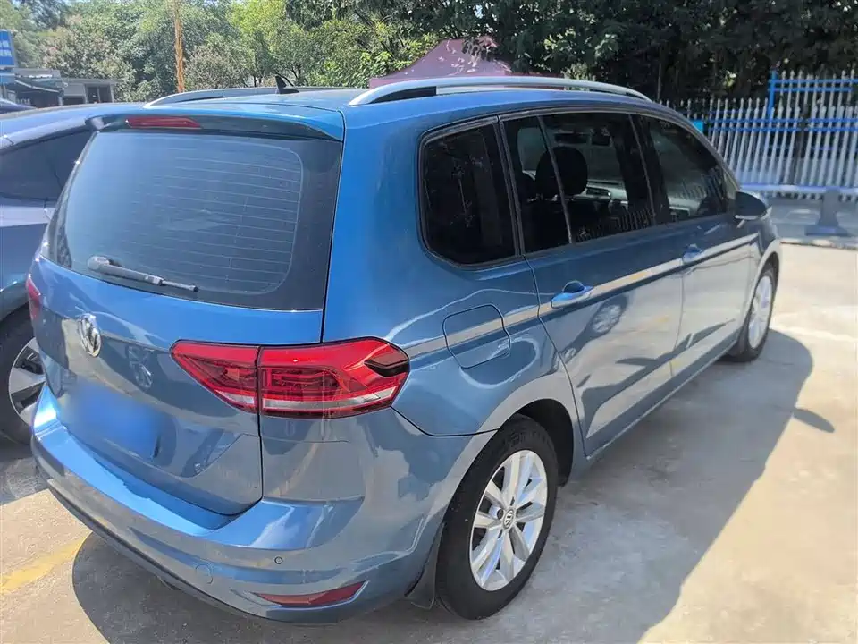 Volkswagen Touran Volkswagen Touran
