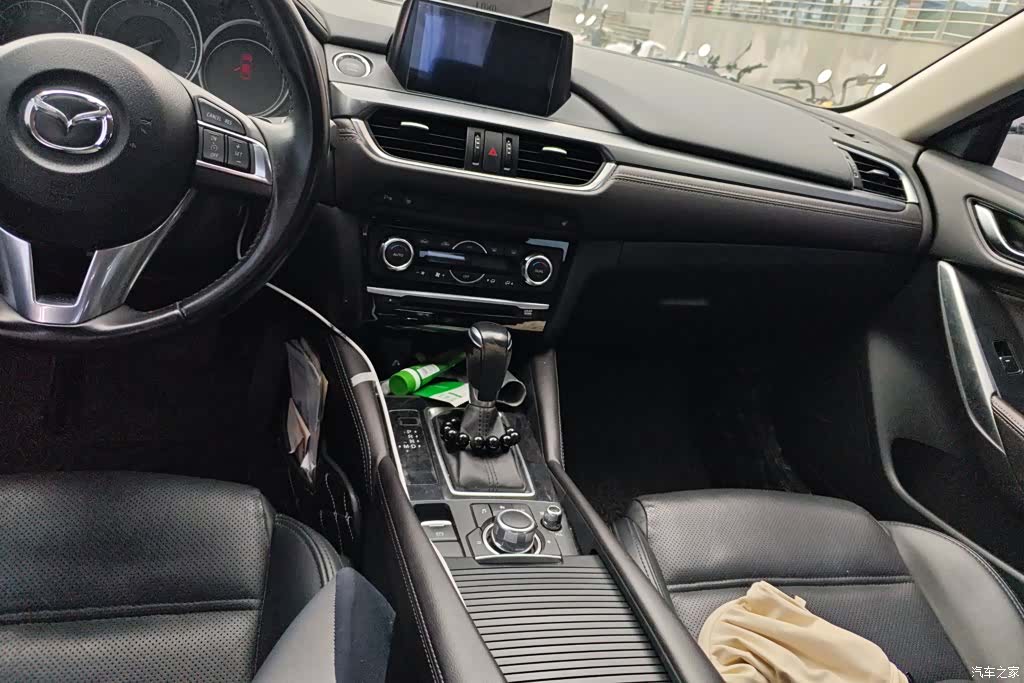 Mazda Atenza, 2017 16
