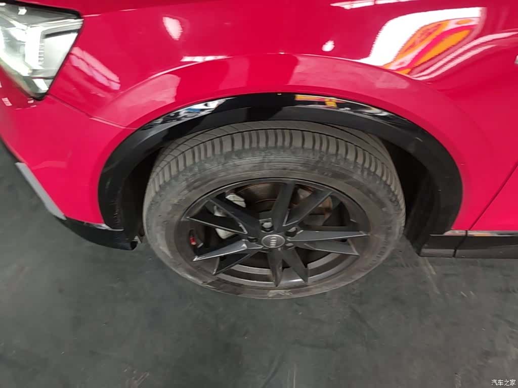 Audi Q2L, 2021 25
