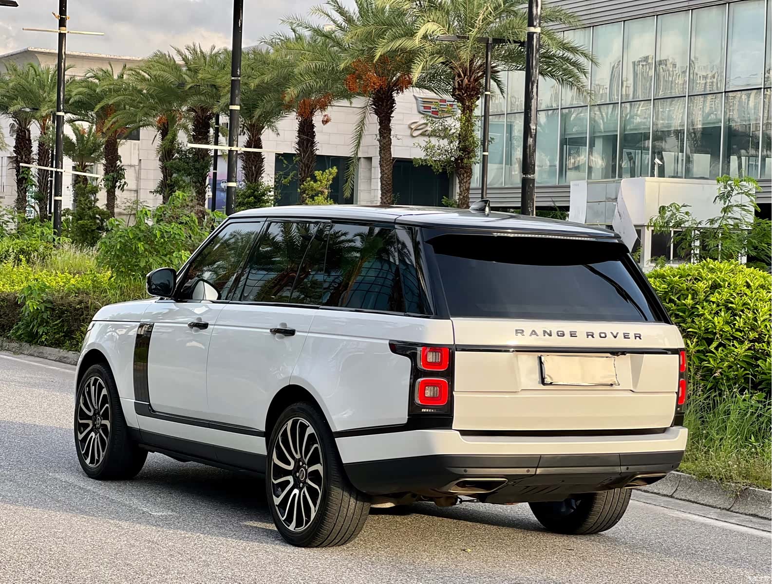 Land Rover Range Rover, 2020 15