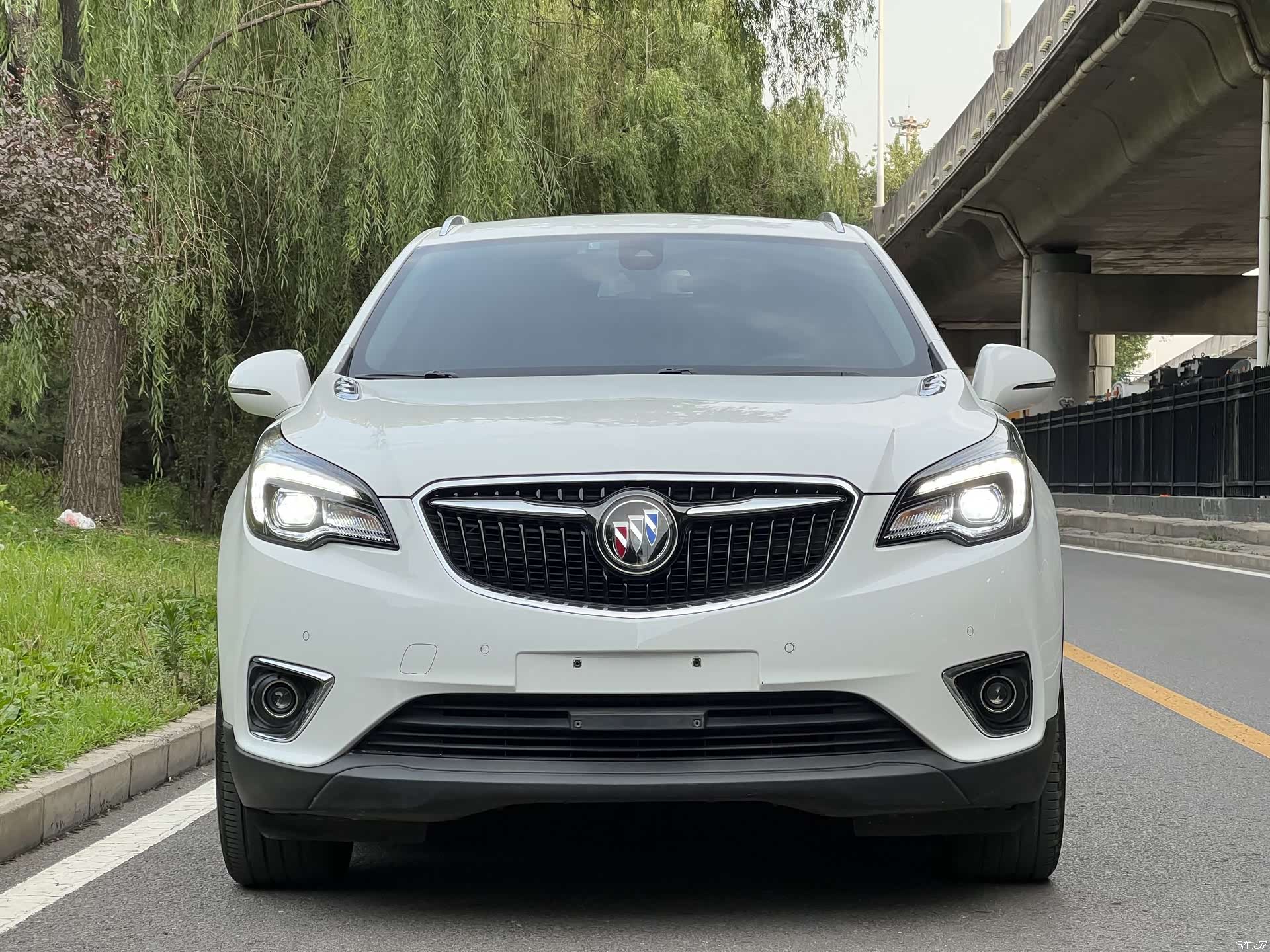 Buick Envision Plus, 2018 2