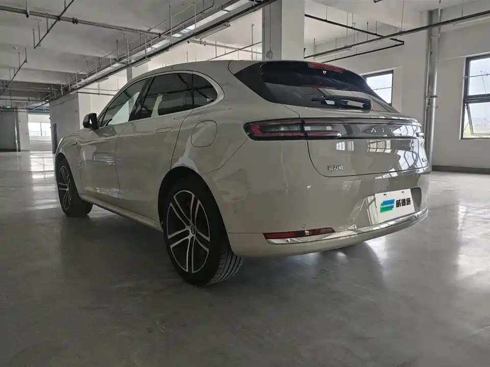 HarmonyOS Ask the world M5