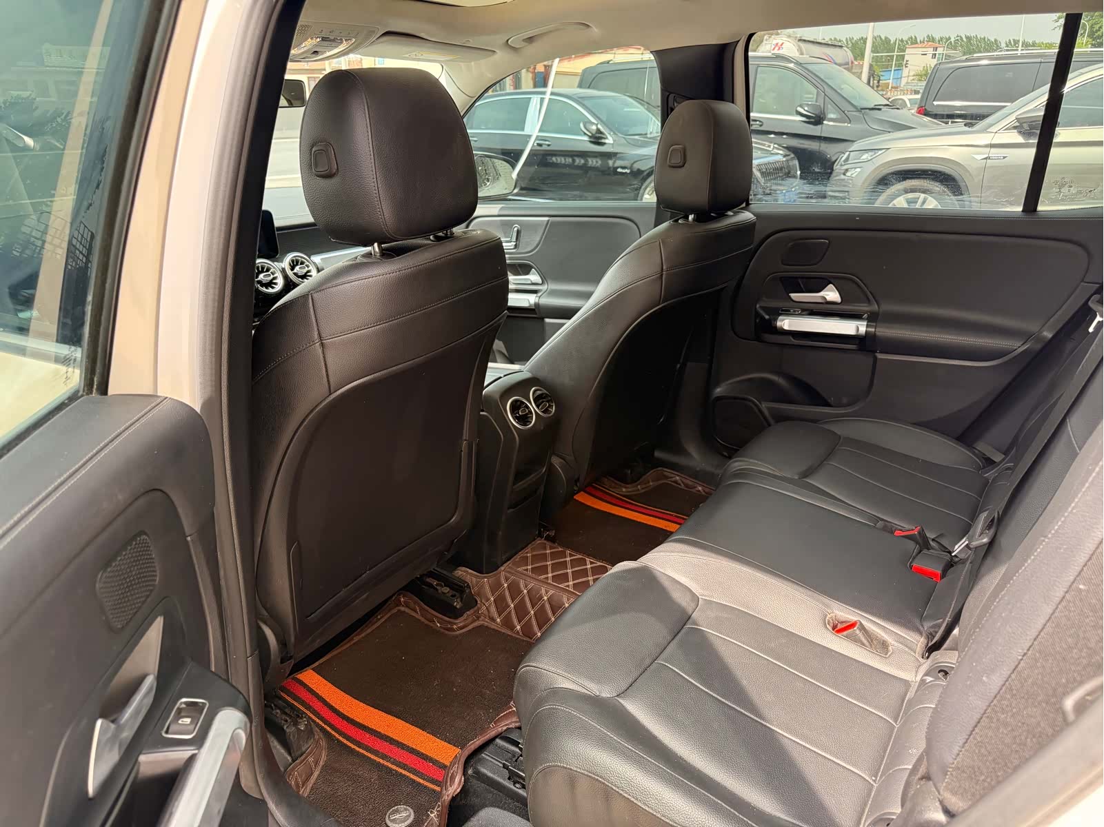 Mercedes-Benz GLB, 2020 все фото