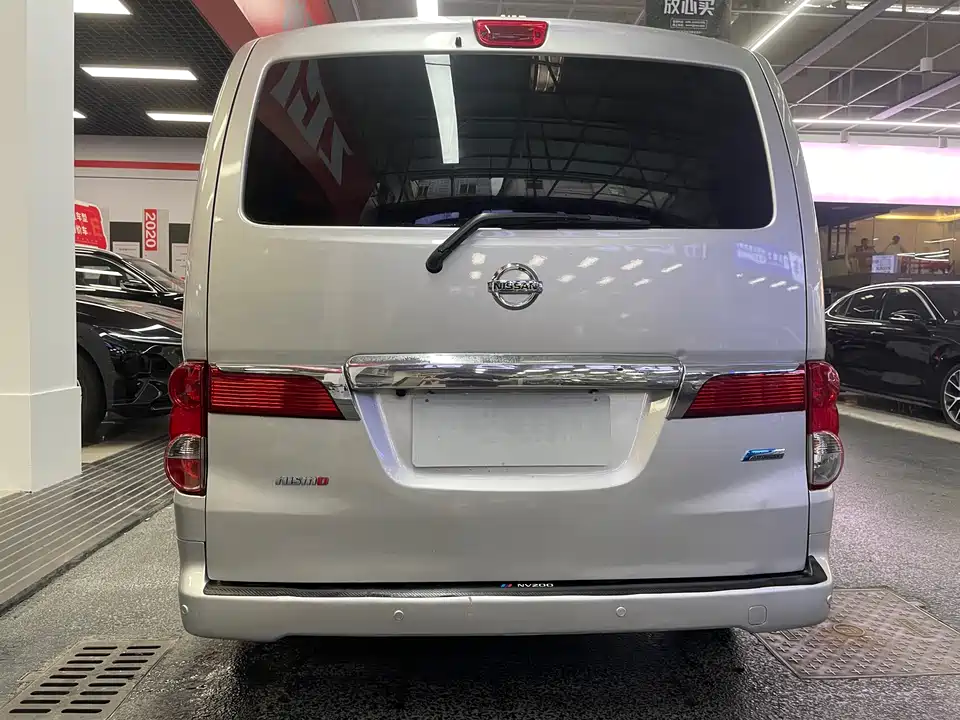Nissan NV200 Nissan NV200